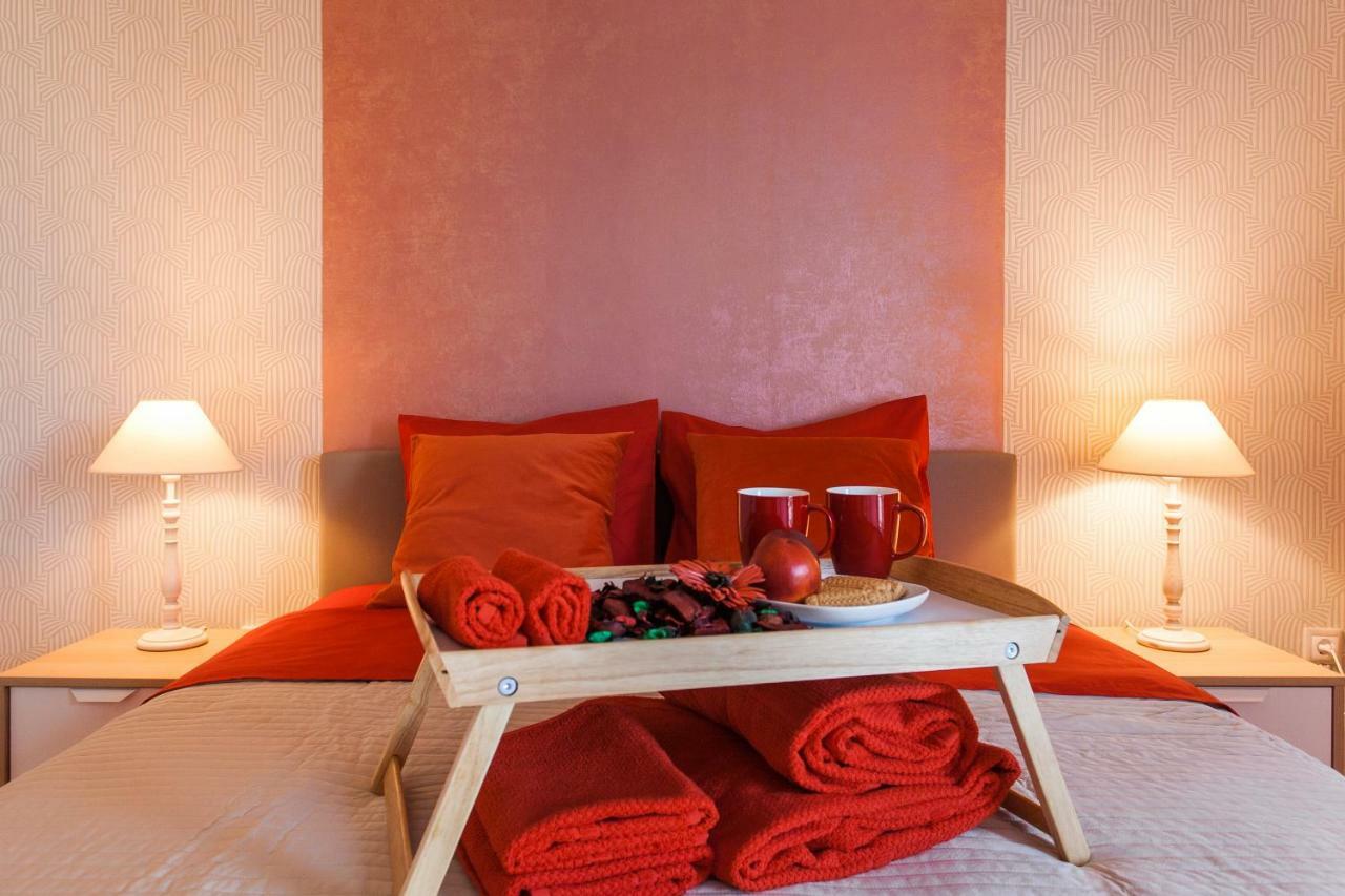 Museum Of Modern Art Rooms In Apartment, Next To Metro Suggrou Fix, Walk To Acropolis Athen Exterior foto